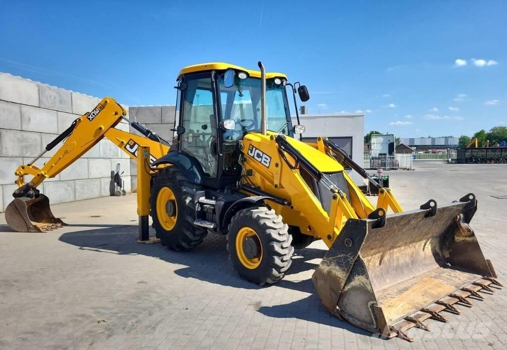 JCB 3CX 反鏟裝載機