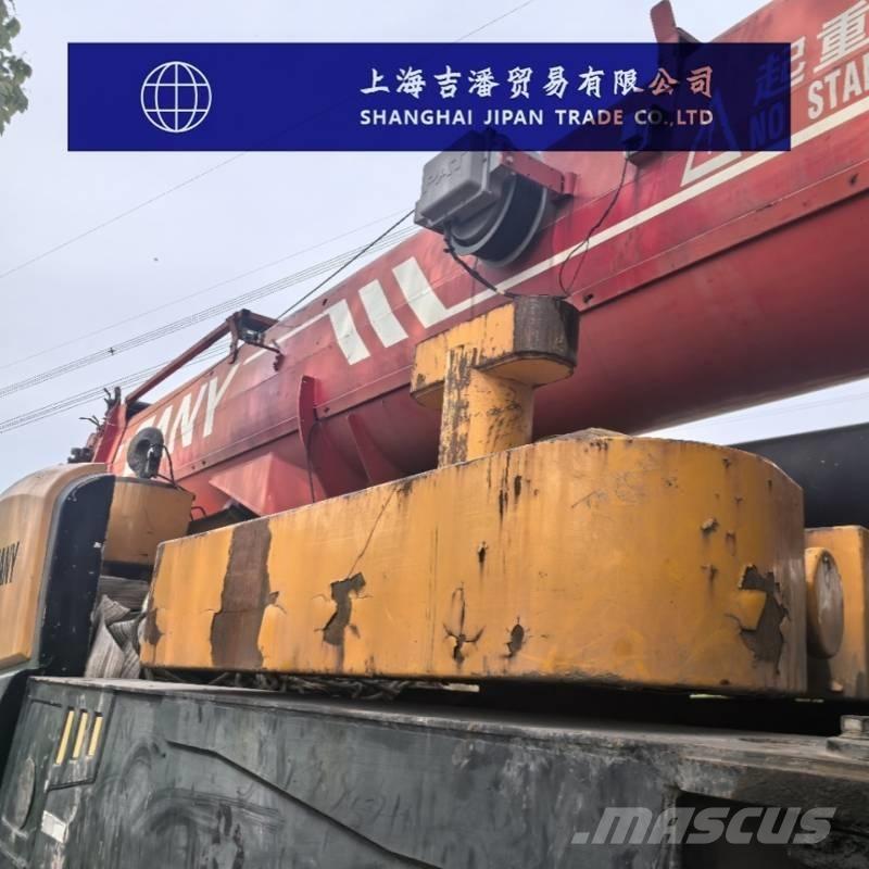 Sany STC 1300 C8 全路面起重機/吊車