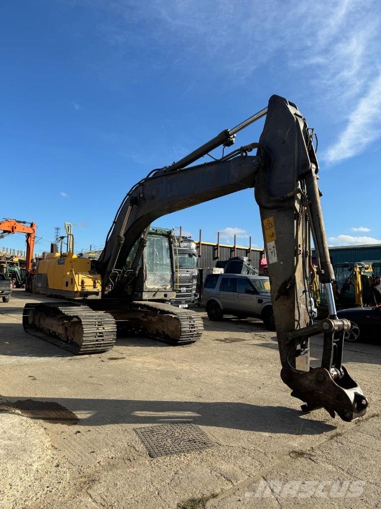 Volvo EC 220 DL 履帶式 挖土機/掘鑿機/挖掘機