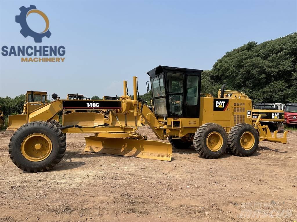 CAT 140G 平土機