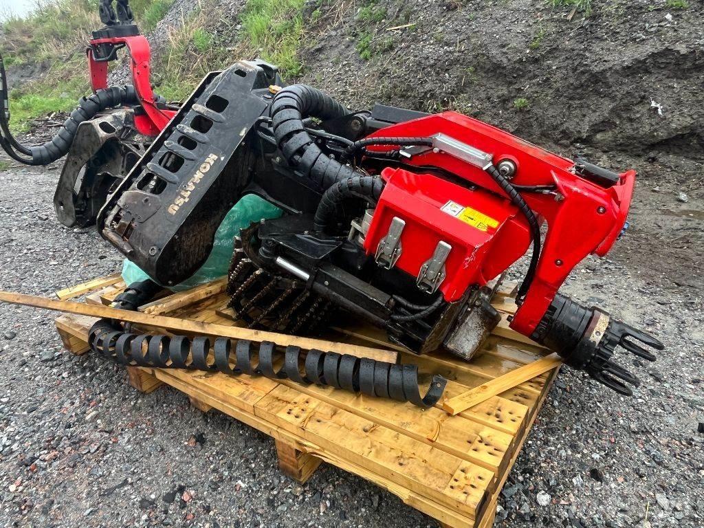 Komatsu S132 收穫機頭