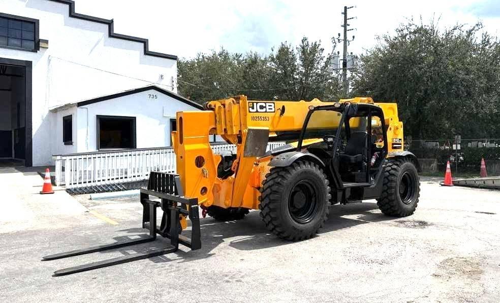 JCB 510-56 伸縮臂操作車