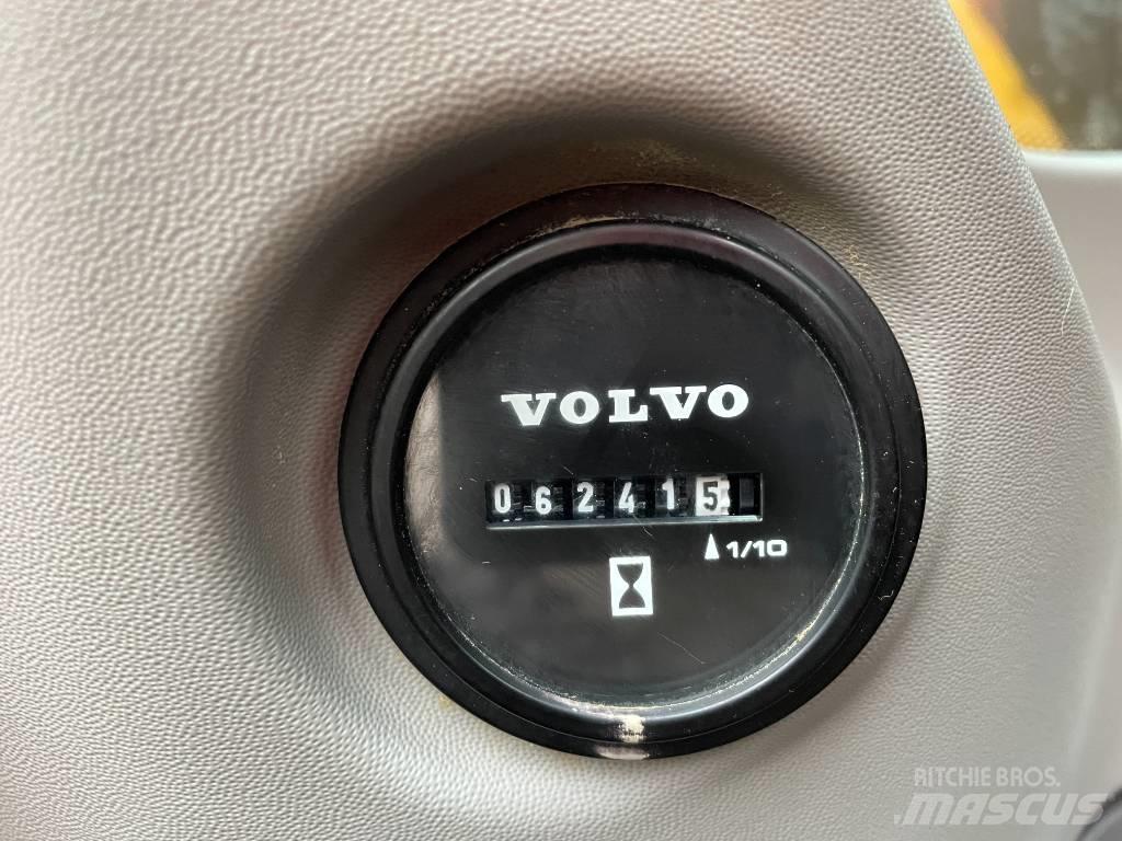 Volvo ECR 235 履帶式 挖土機/掘鑿機/挖掘機