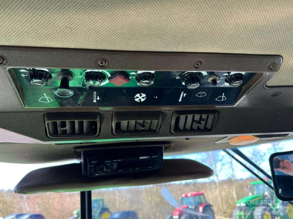 John Deere 4755 曳引機