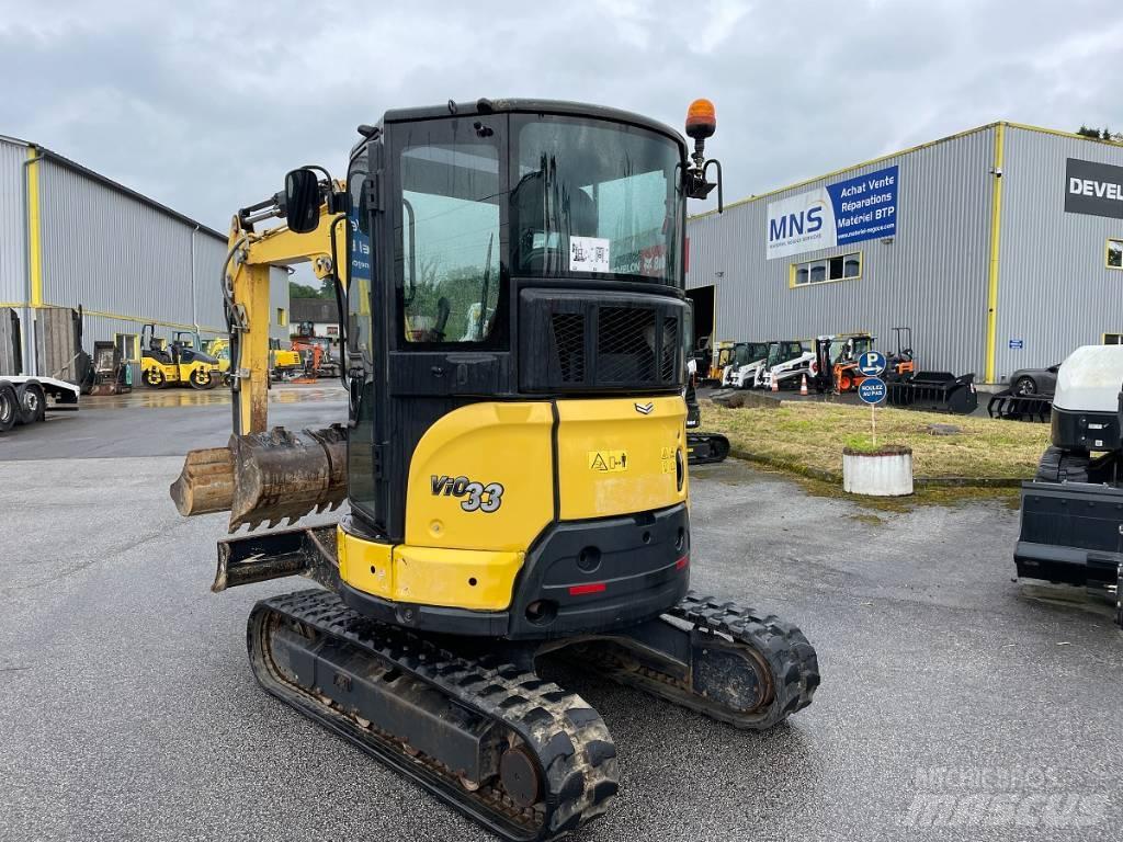 Yanmar Vio 33 U 小型挖土機/掘鑿機<7t(小型挖掘機)