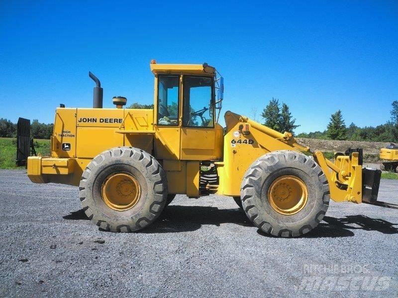John Deere 644 D 輪胎式裝載機