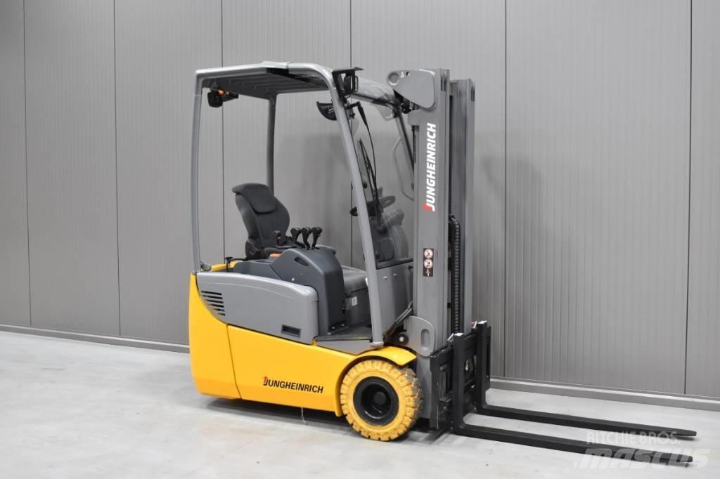 Jungheinrich EFG 113 電動堆高機