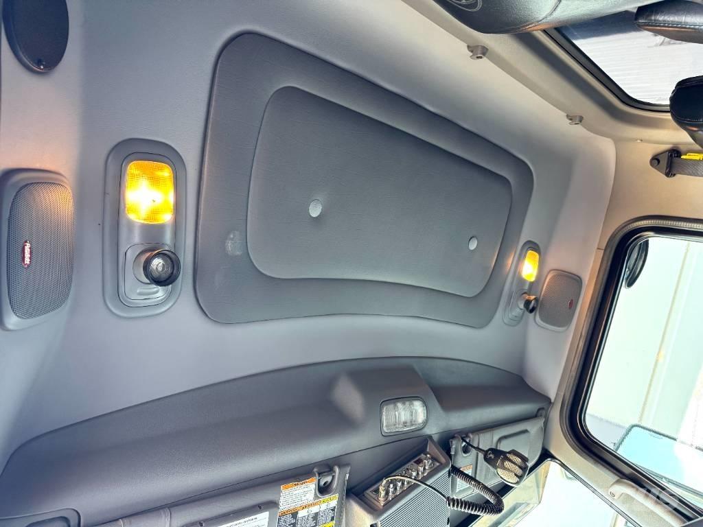 Peterbilt 389 傾卸式卡車