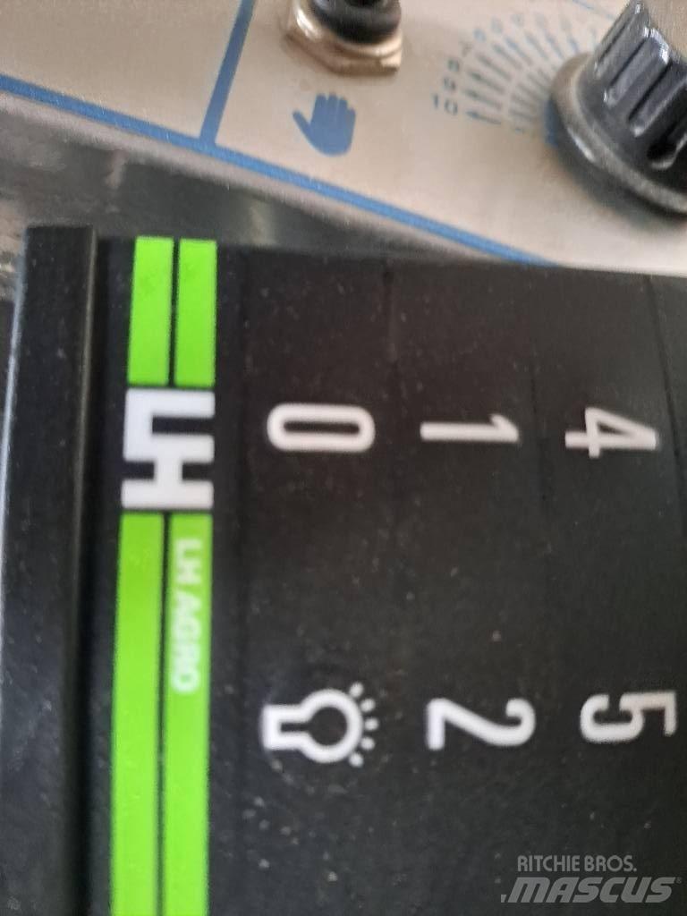 Agrio NAPA 24 牽引式噴霧機