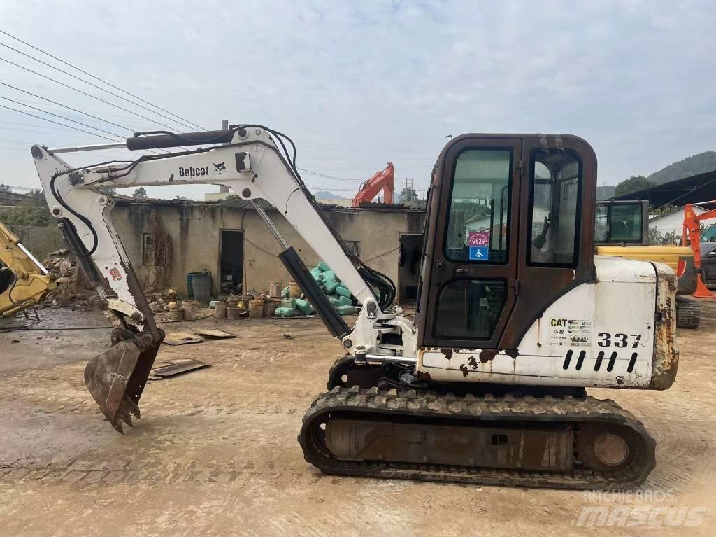 Bobcat 337 小型挖土機/掘鑿機<7t(小型挖掘機)