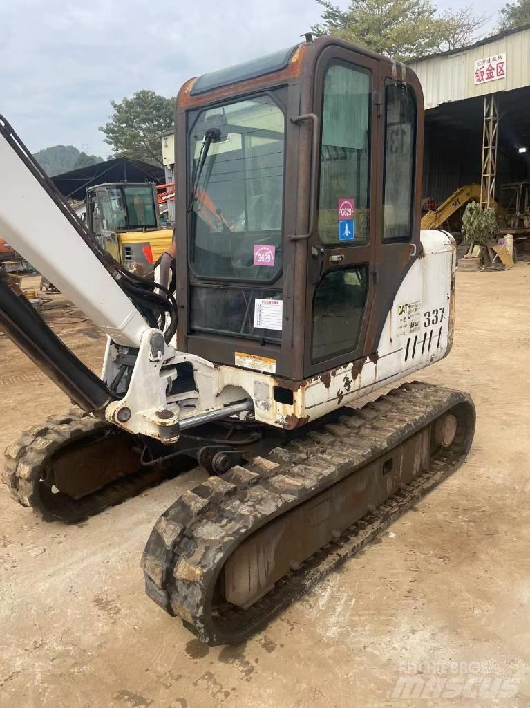 Bobcat 337 小型挖土機/掘鑿機<7t(小型挖掘機)
