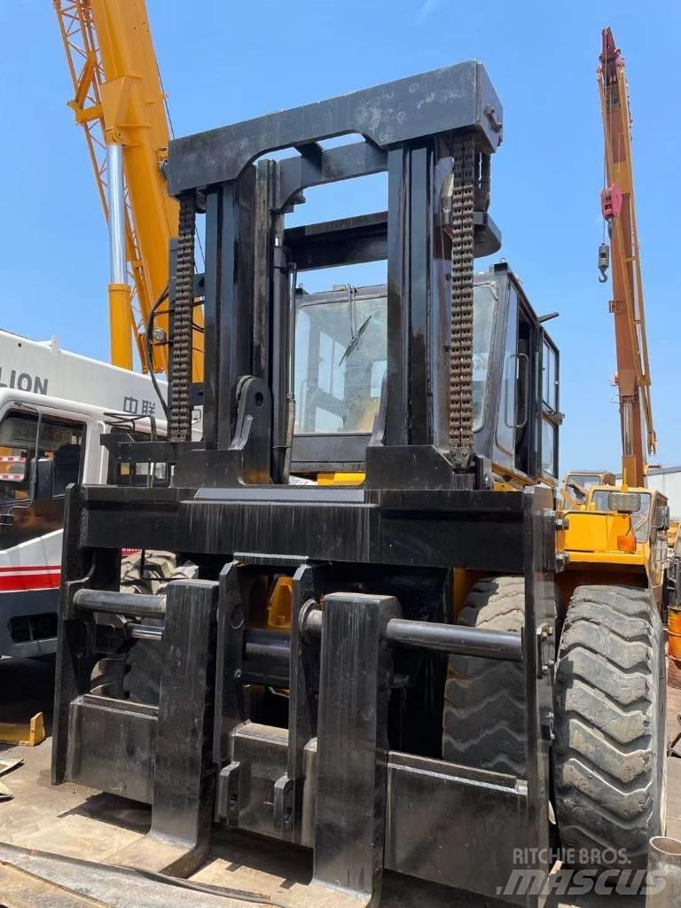 Komatsu 30 Ton 柴油卡車