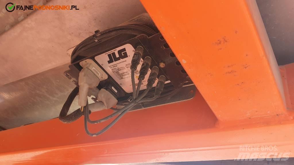 JLG 2646 ES 剪式升降機