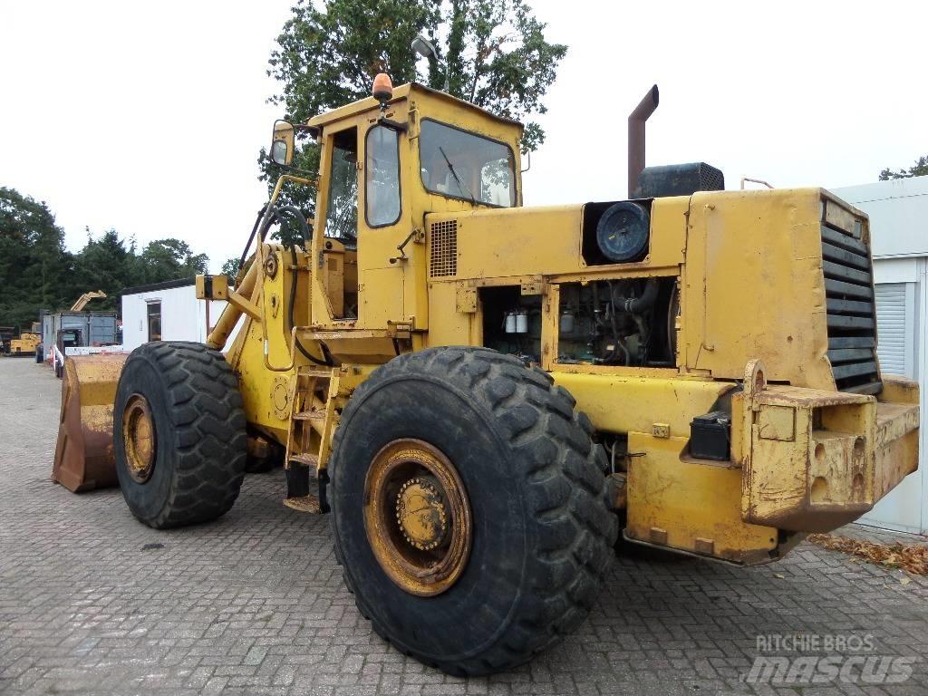 Volvo BM 4600 輪胎式裝載機