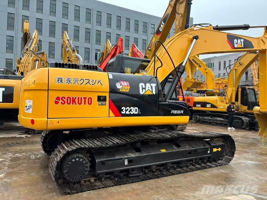 CAT 323 D 履帶式 挖土機/掘鑿機/挖掘機