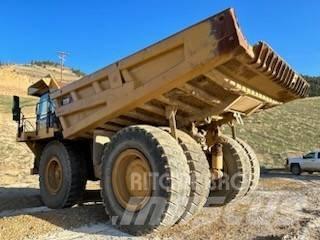 CAT 777F 鉸接式起吊車