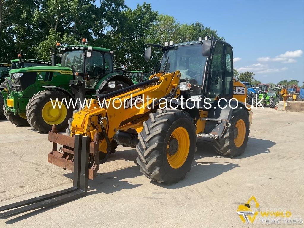 JCB TM 320 S 農業用伸縮臂裝載機