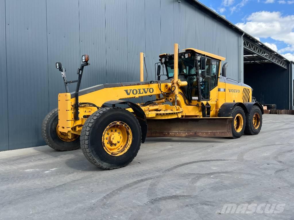 Volvo G970 平土機