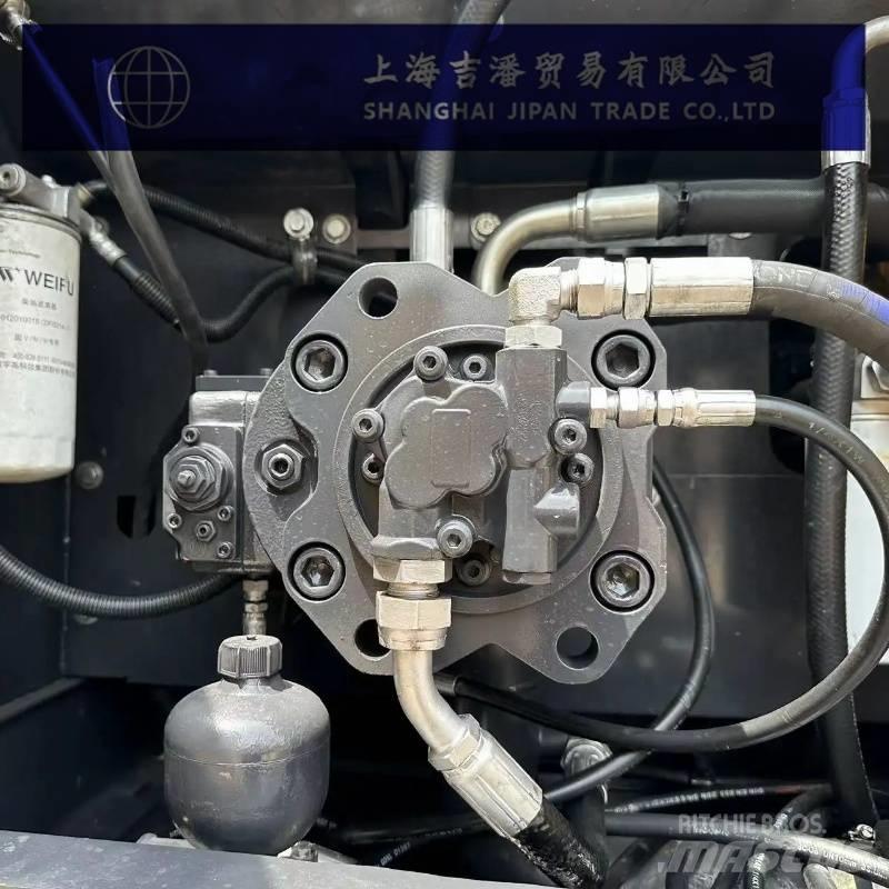 Volvo EC 240 履帶式 挖土機/掘鑿機/挖掘機