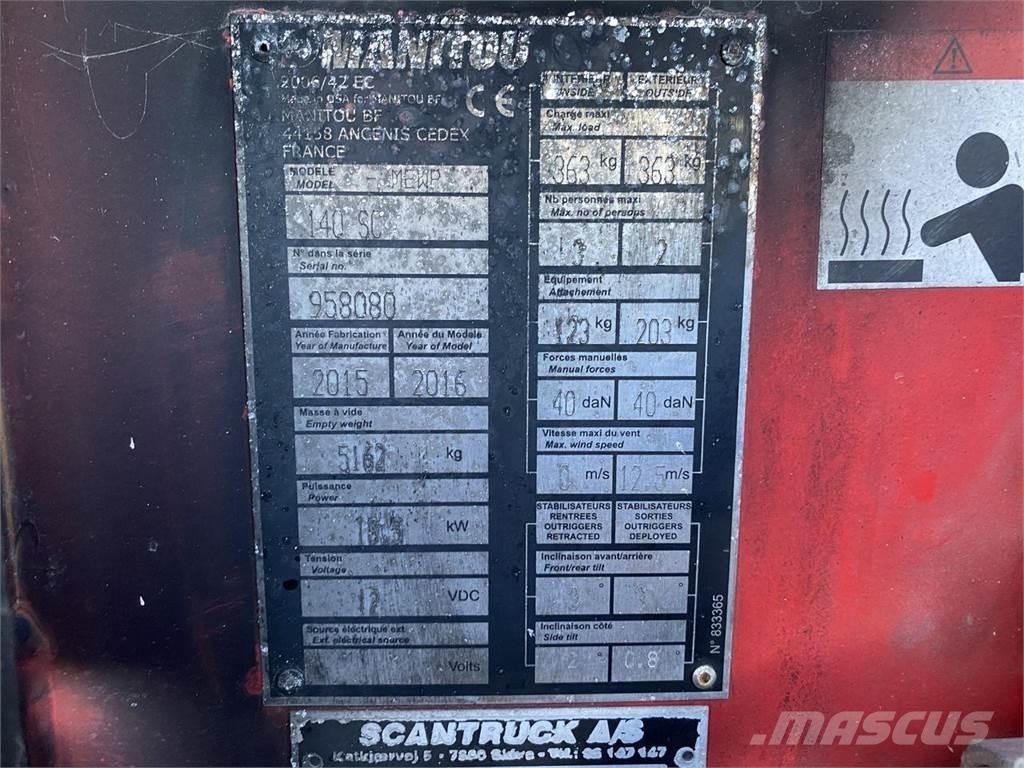 Manitou 140SC 剪式升降機