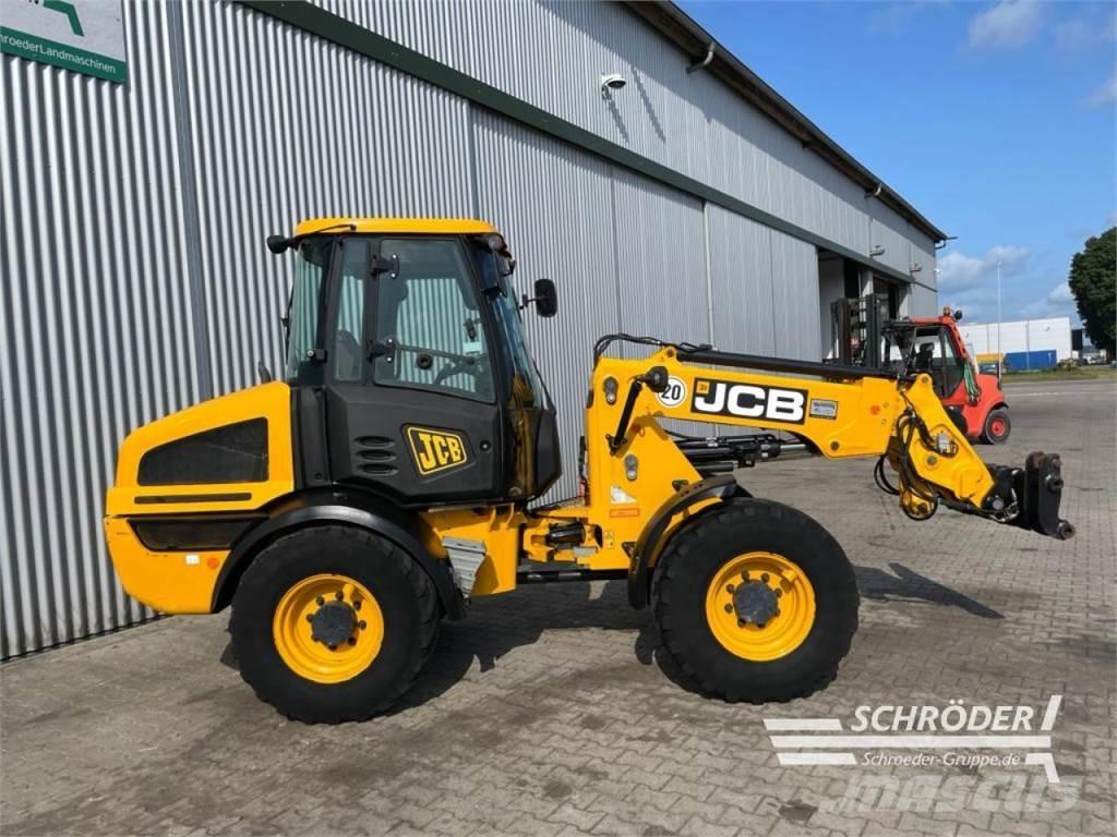 JCB TM 220 輪胎式裝載機