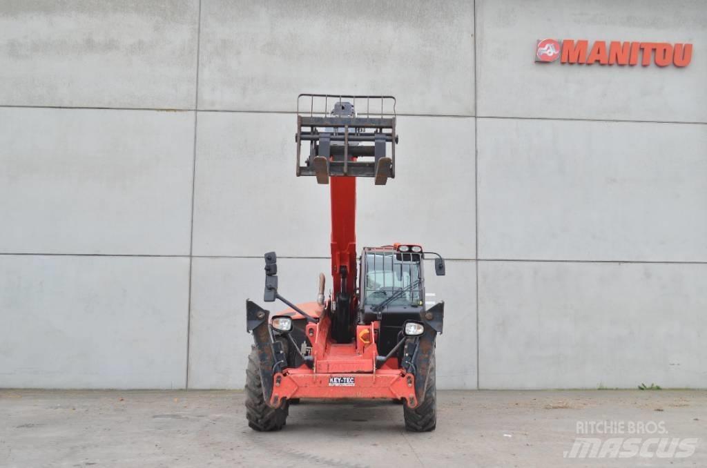 Manitou MT 1440 伸縮臂操作車
