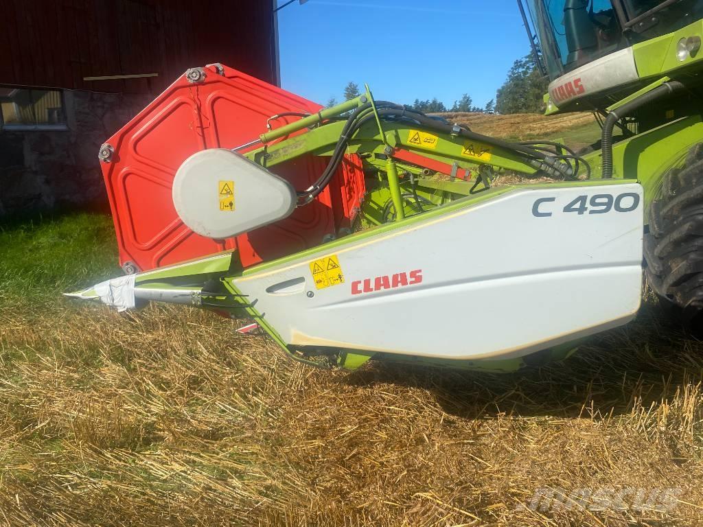CLAAS Avero 240 聯合收穫機
