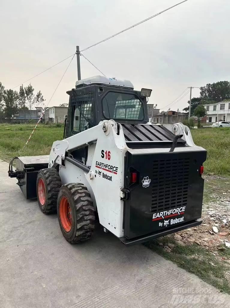 Bobcat S 16 滑移轉向裝載機