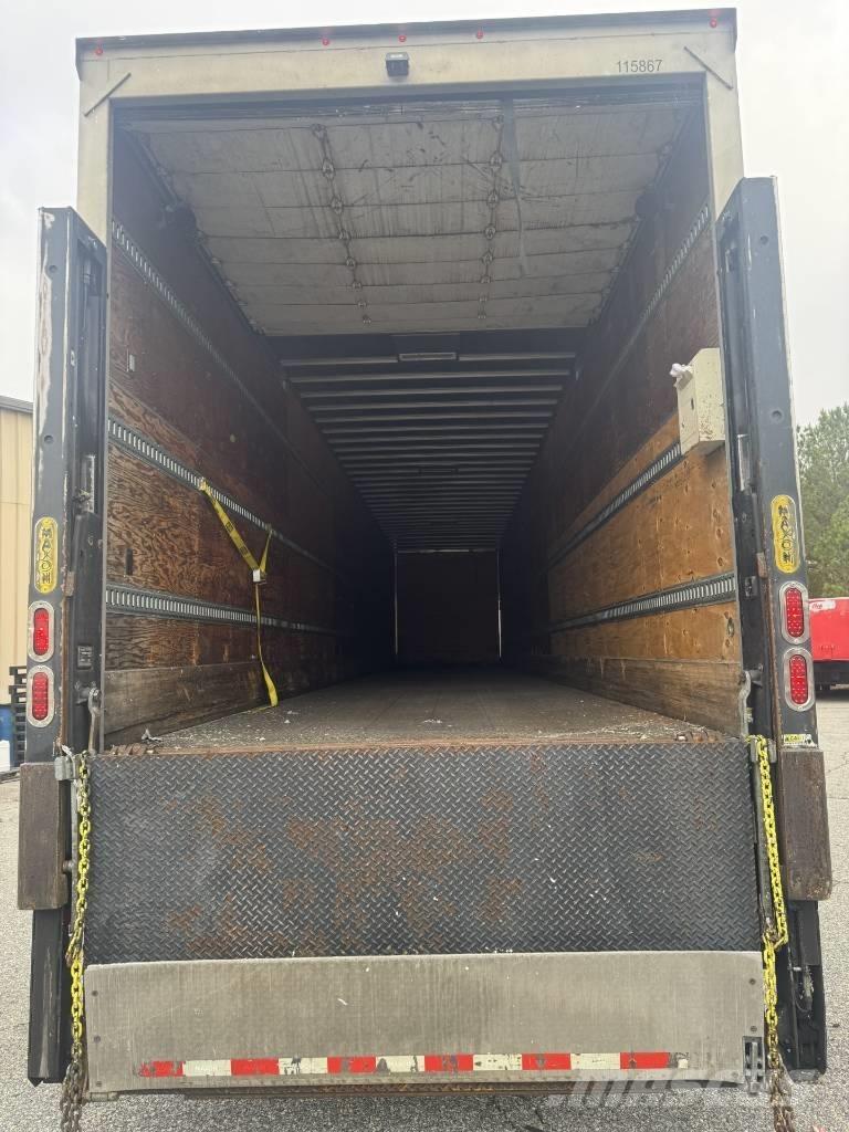 Utility 53' 箱體拖車