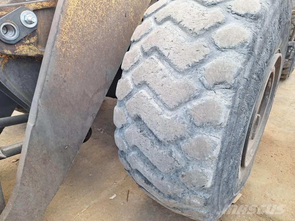 CAT 980 C 輪胎式裝載機