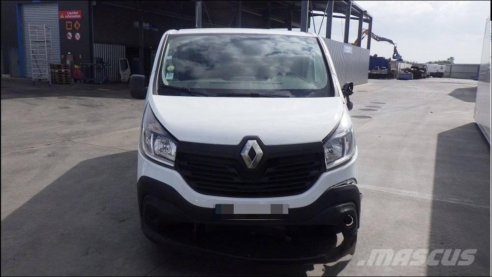 Renault Trafic 車廂