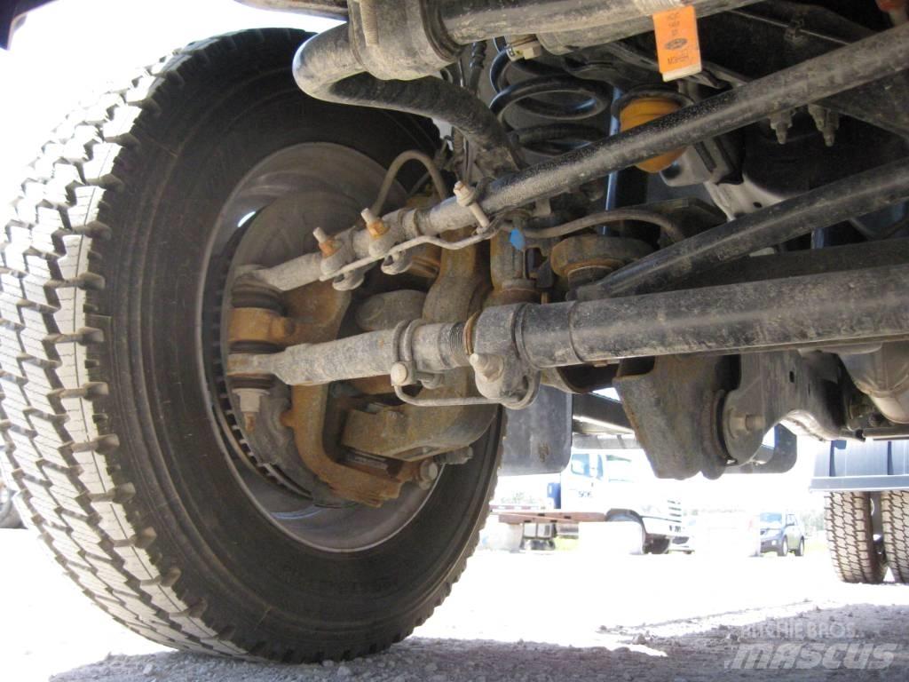 Ford F 550 曳引機組件