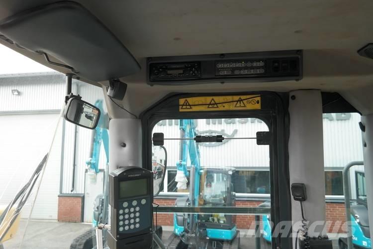 Komatsu WA 470-3 輪胎式裝載機