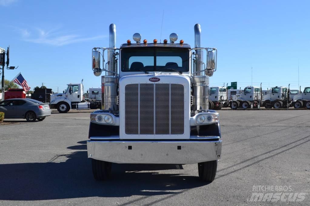 Peterbilt 389 曳引機組件