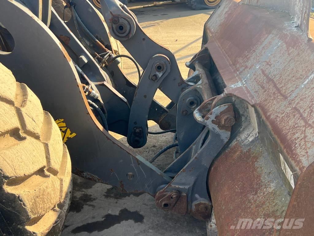 Volvo L 70 H 輪胎式裝載機