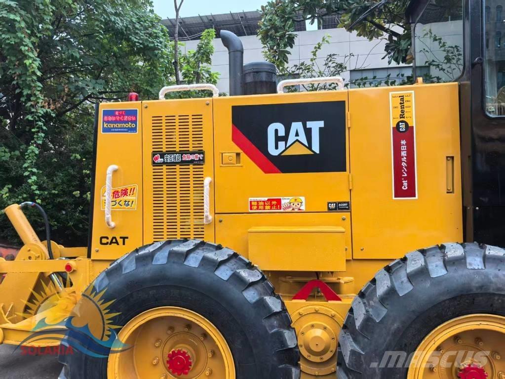 CAT 140 K 平土機