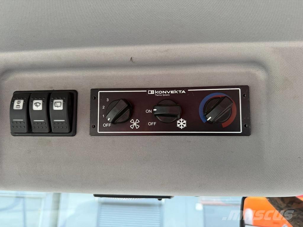 Hamm DV +90 VV-S 雙輪滾壓機