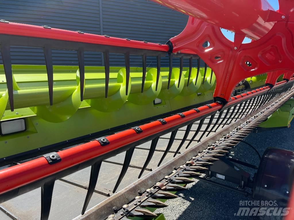 CLAAS Lexion 8800TT 聯合收穫機
