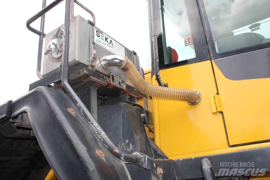 Komatsu WA 470-7 輪胎式裝載機