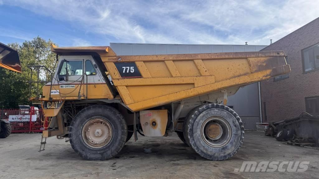 CAT 775 D 剛性傾卸卡車