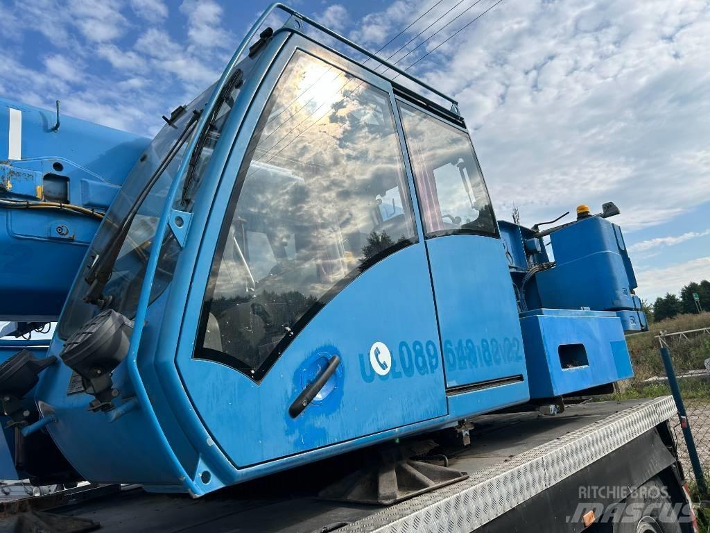 Grove GMK 3055 全路面起重機/吊車