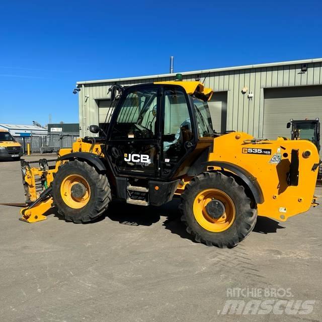JCB 535V125 伸縮臂操作車