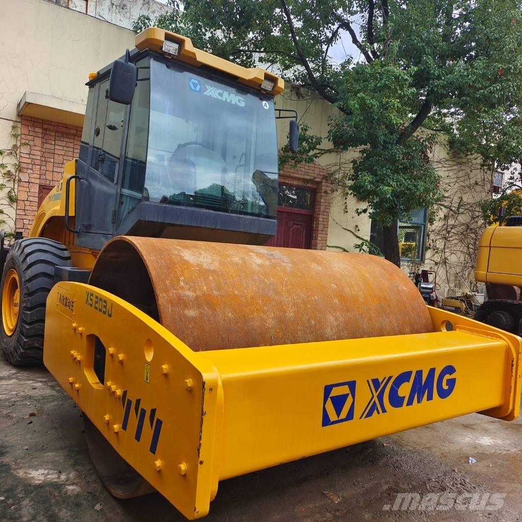 XCMG XS 223 J 單輪滾壓機
