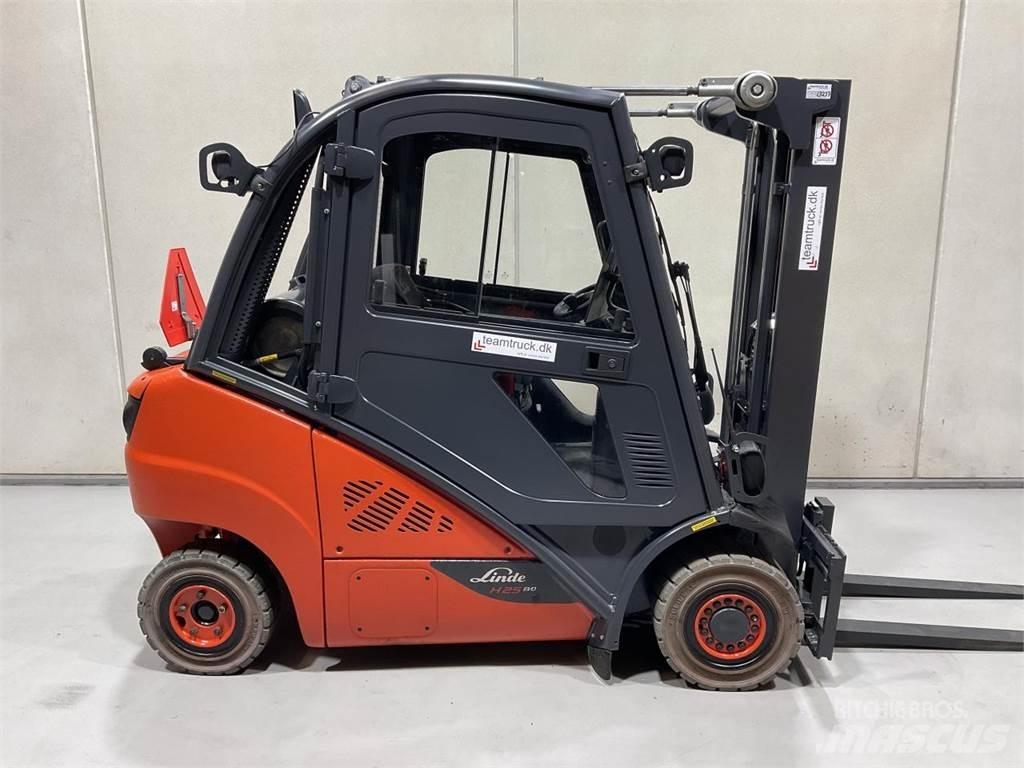 Linde H25T-02 液化石油氣LPG卡車
