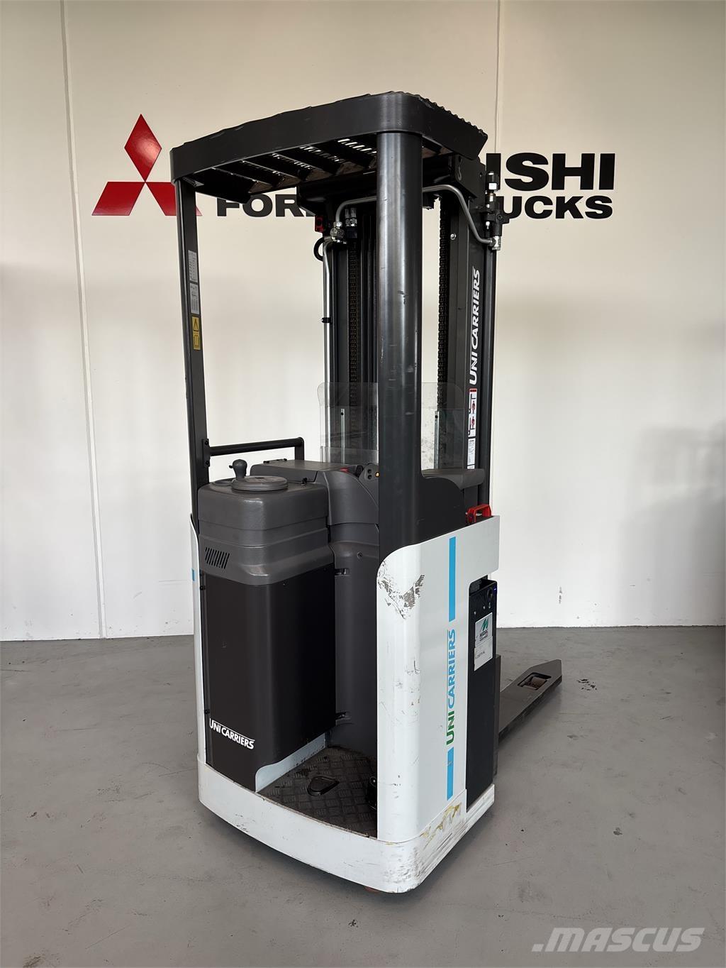 Atlet A160 自走式堆積機