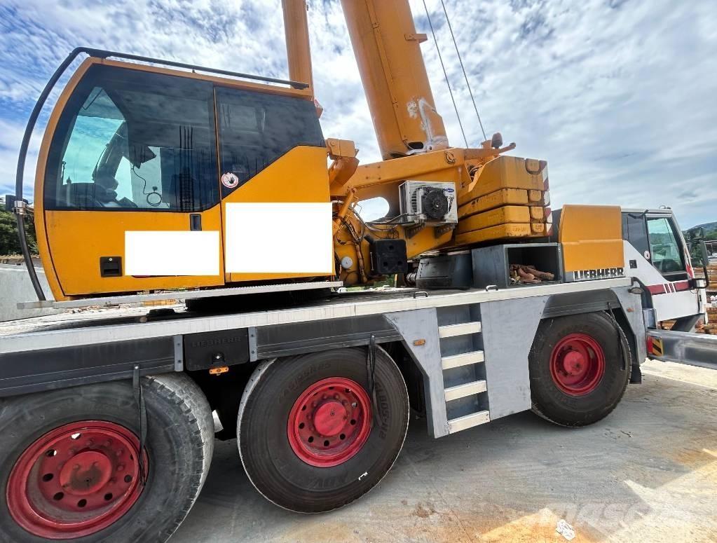 Liebherr LTM 1055 全路面起重機/吊車
