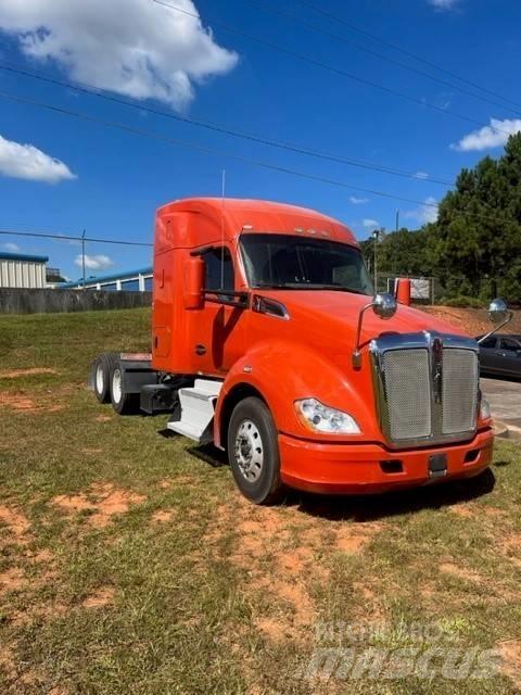 Kenworth T 680 曳引機組件