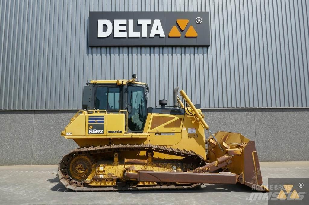 Komatsu D65WX-17 履帶推土機
