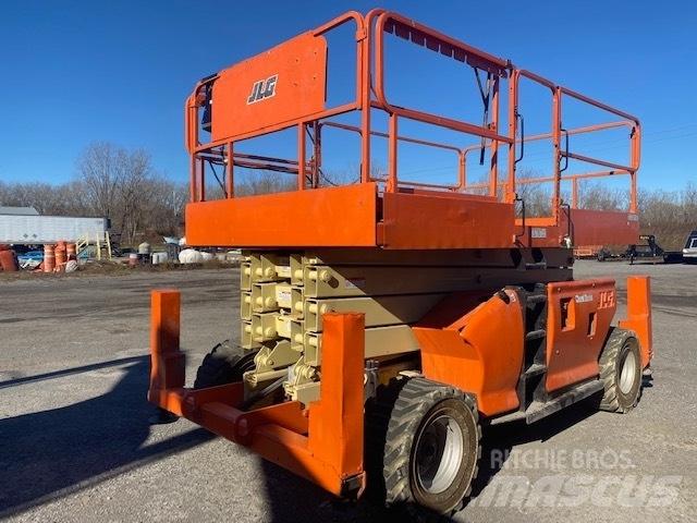 JLG 4394 RT 曲臂高空作業車