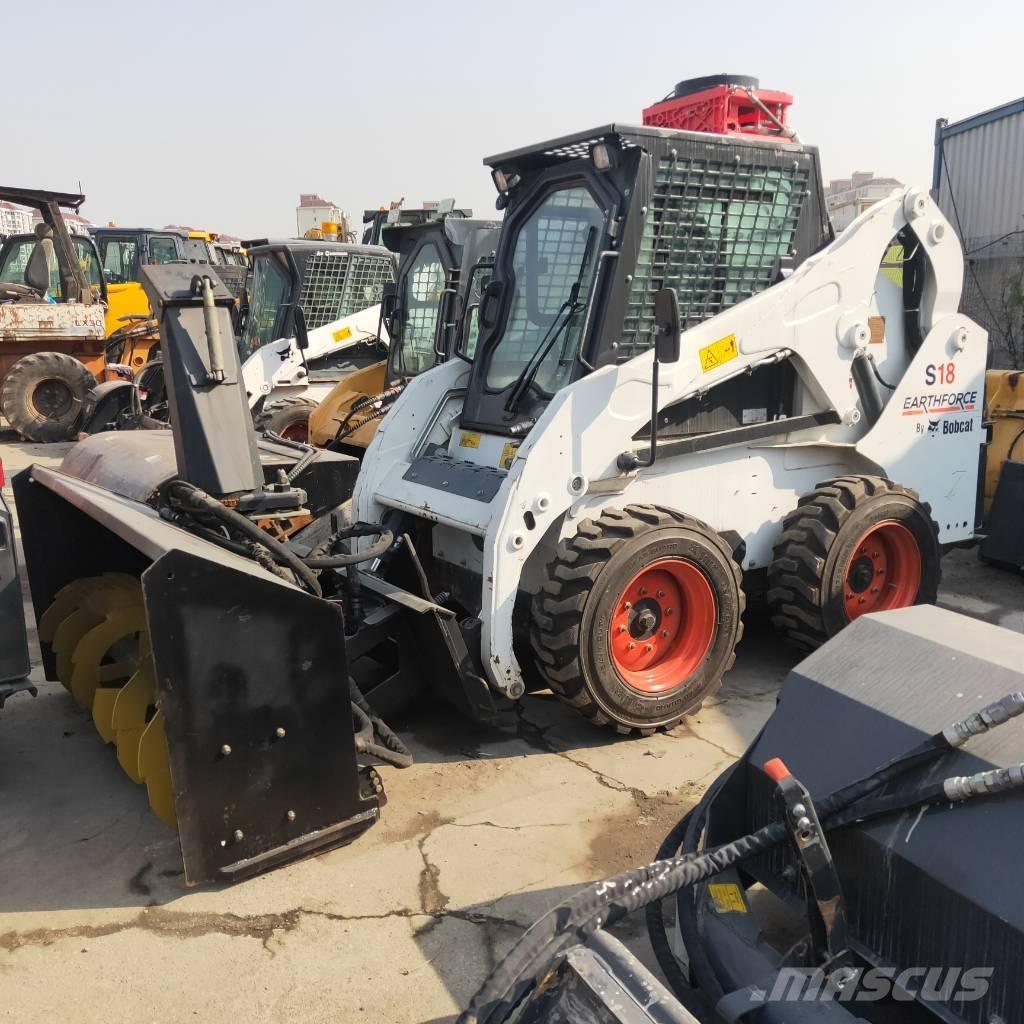 Bobcat S18 滑移轉向裝載機